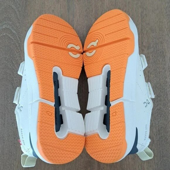 On THE ROGER Kids - Color: Ivory / Orange - Size: Kid 10.5 - Picture 8 of 9